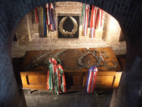 Bestand:Michiel de Ruyter (1607-1676) 2.jpg